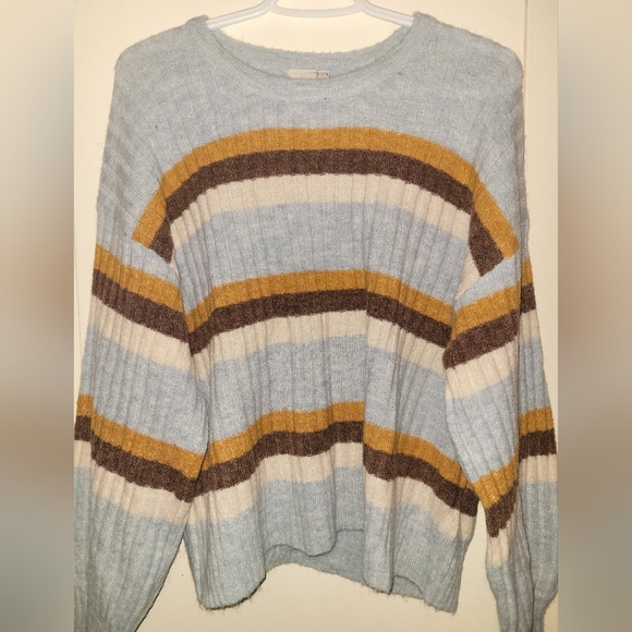 Knit sweater - Picture 1 of 1
